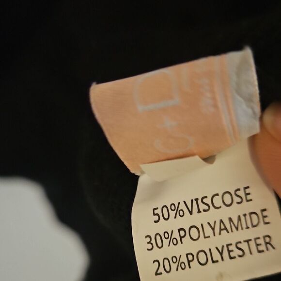 Black and White Knit Sweater - Picture 2 of 6